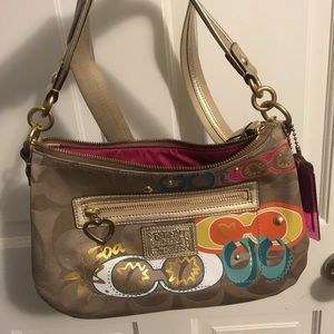 Coach Signature Purse!